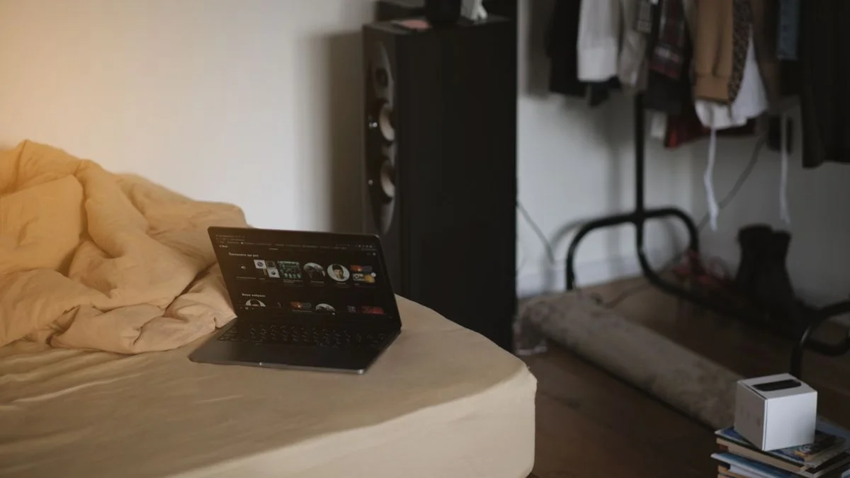 Bedroom speaker placement at the foot of the bed