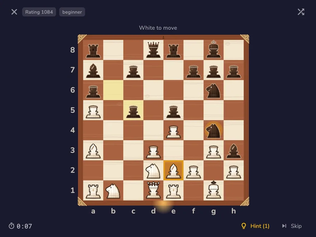 RankUp Chess on macOS — Solving a puzzle with hints available