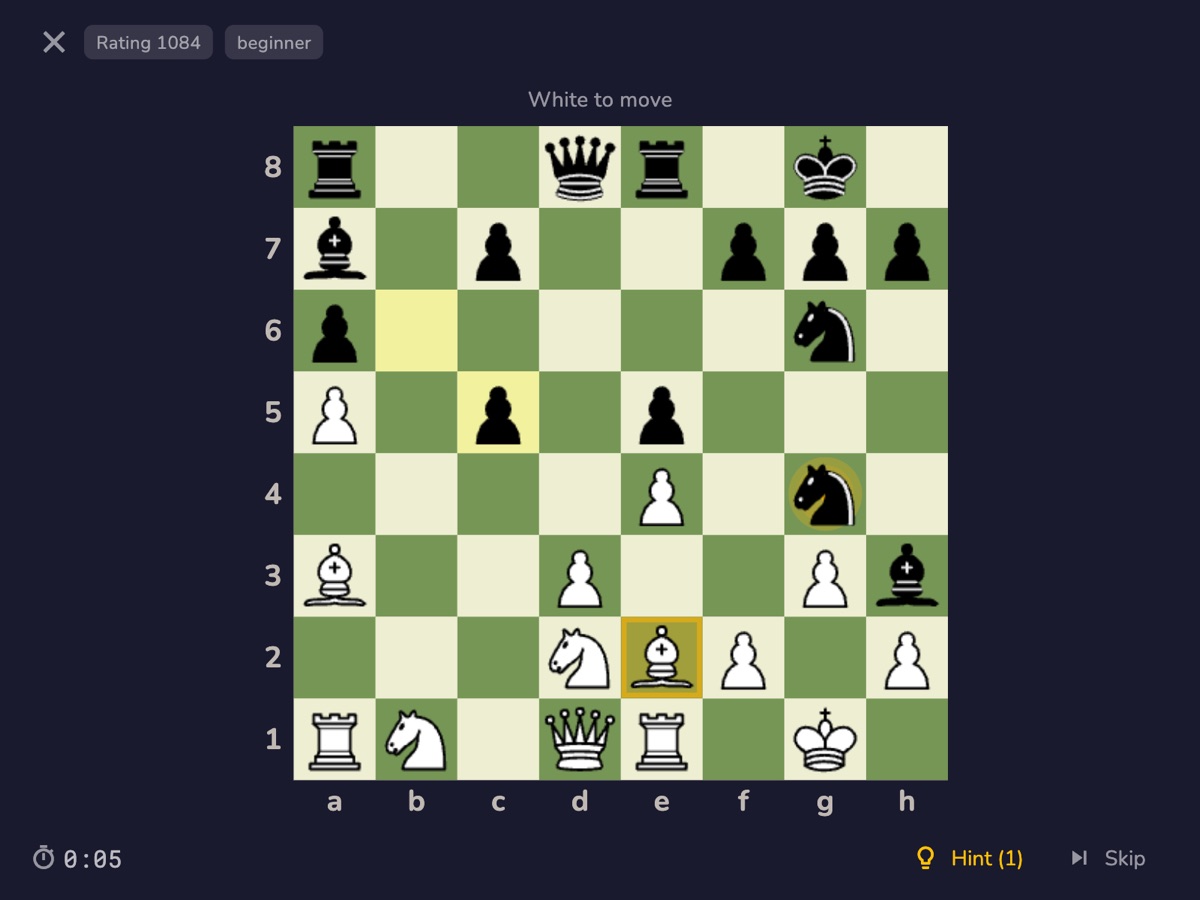 RankUp Chess on macOS — Solving a puzzle with hints available